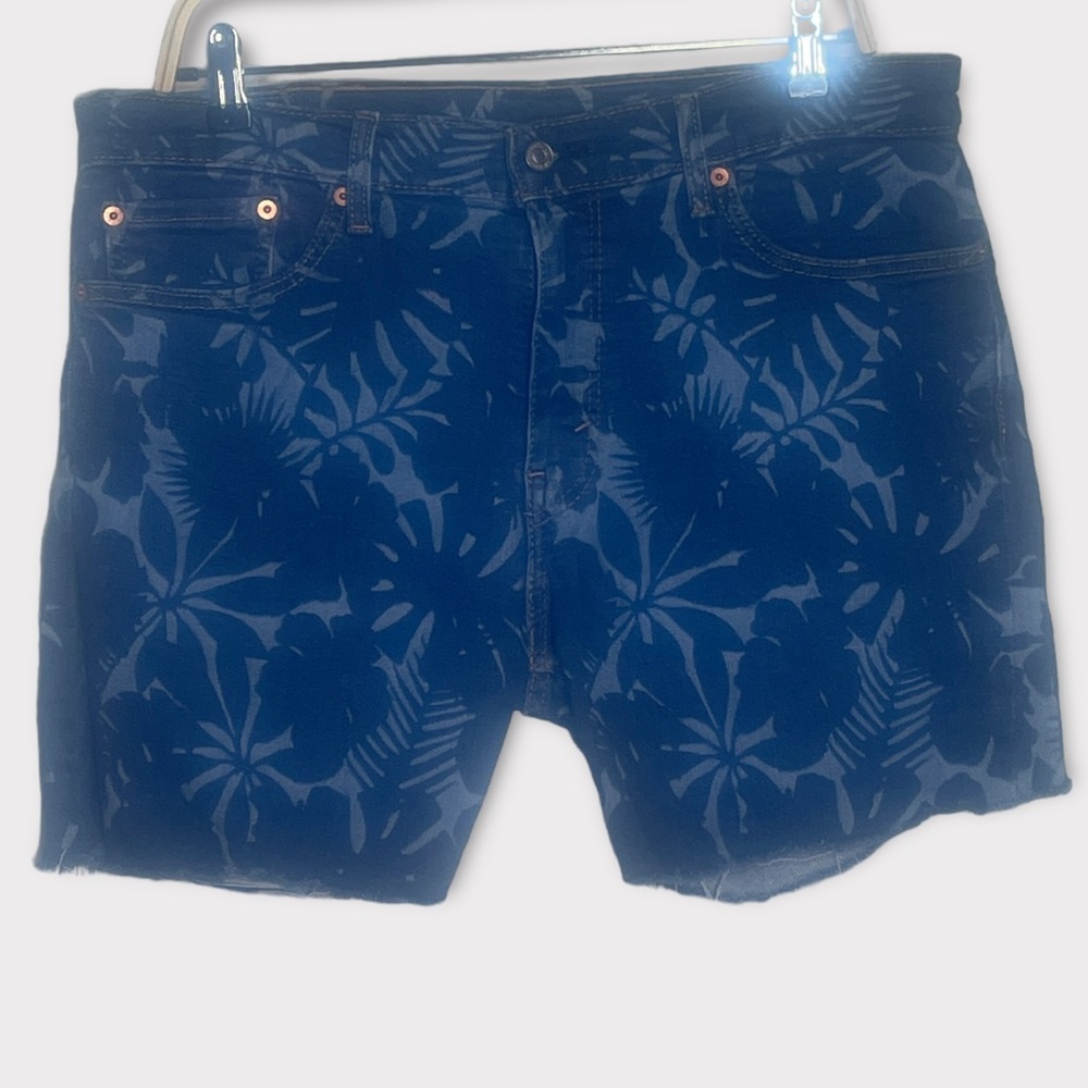 Levi Strauss 511 Aldo Palm Print Size 36 W Blue Jean Slim Flex Shorts